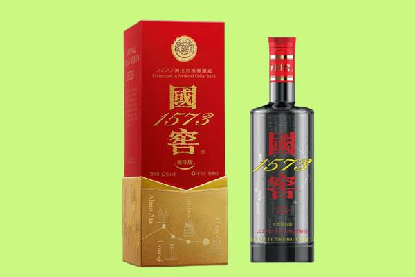 六盘水回收国窖1573.jpg